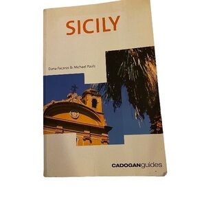 Sicily, 4th (Country & Regional Guides - Cadogan)